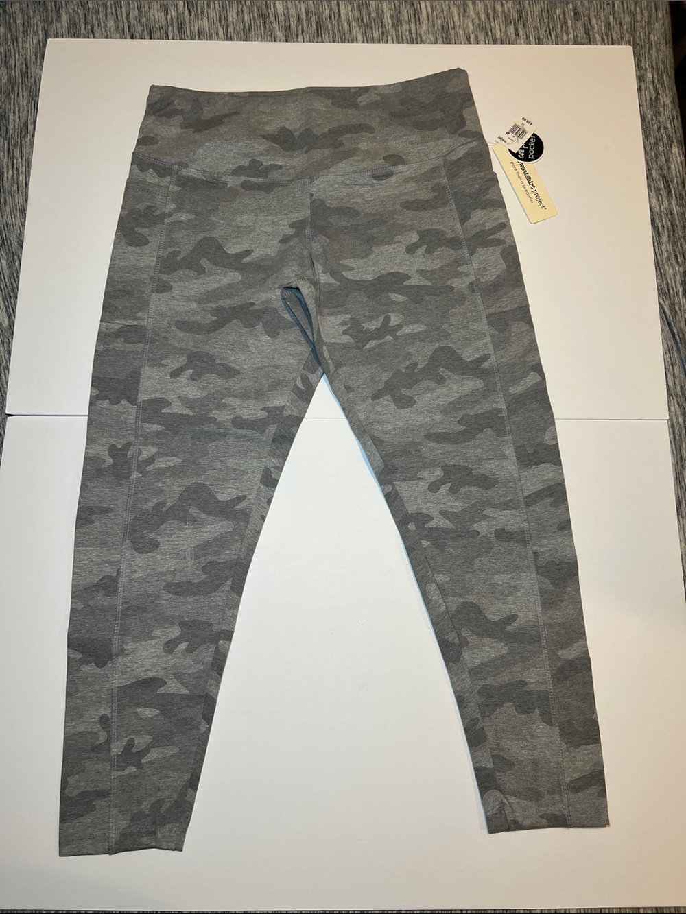 Kids Gray Camo Leggings - Brand Unspecified